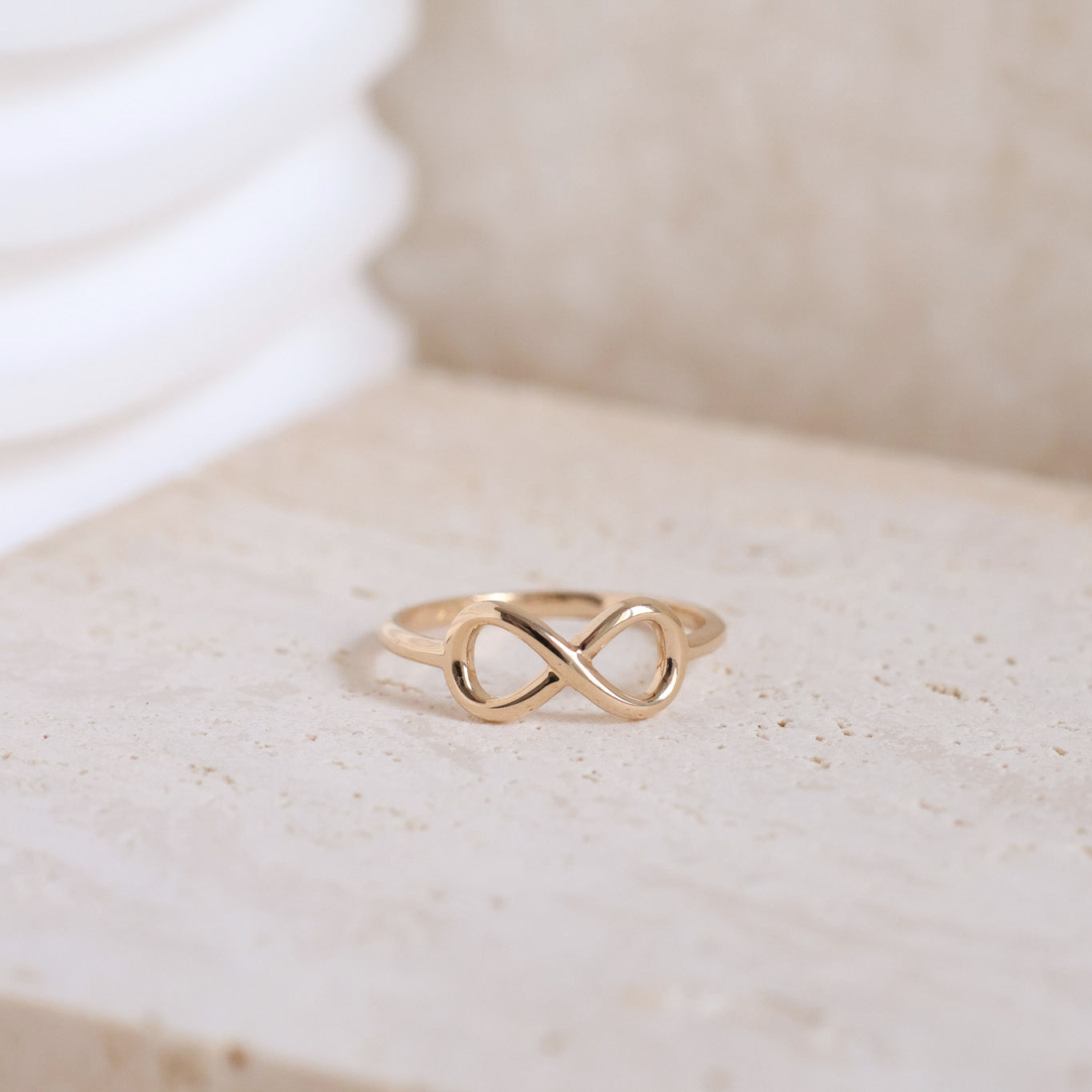 Bague fine Infinity plaqué or