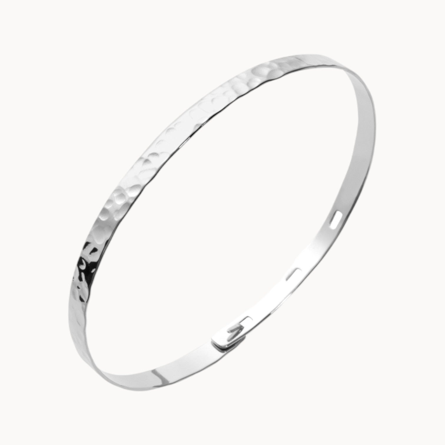 Bracelet Nala jonc plat martelé réglable argent