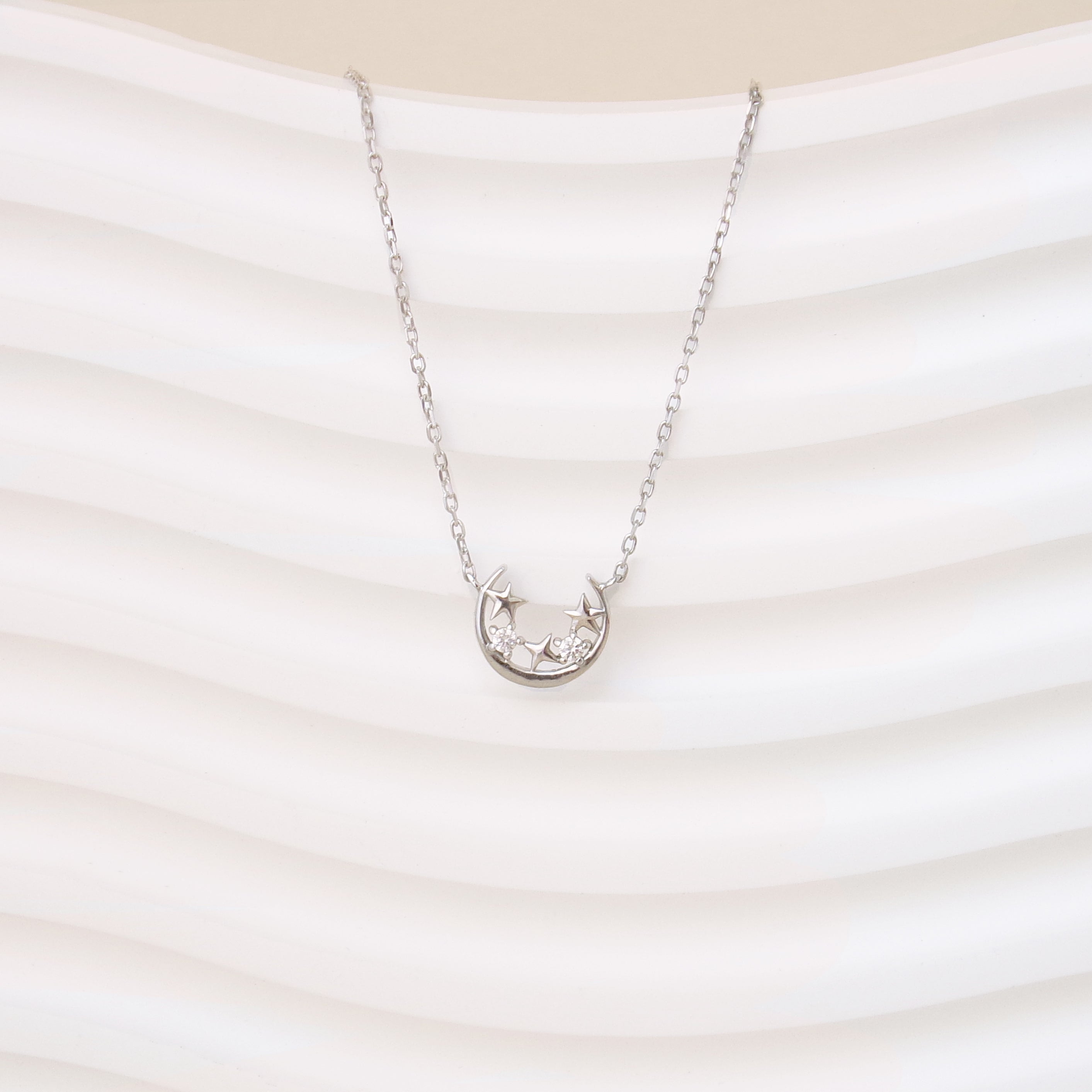 Collier Iséa lune scintillante oxydes argent