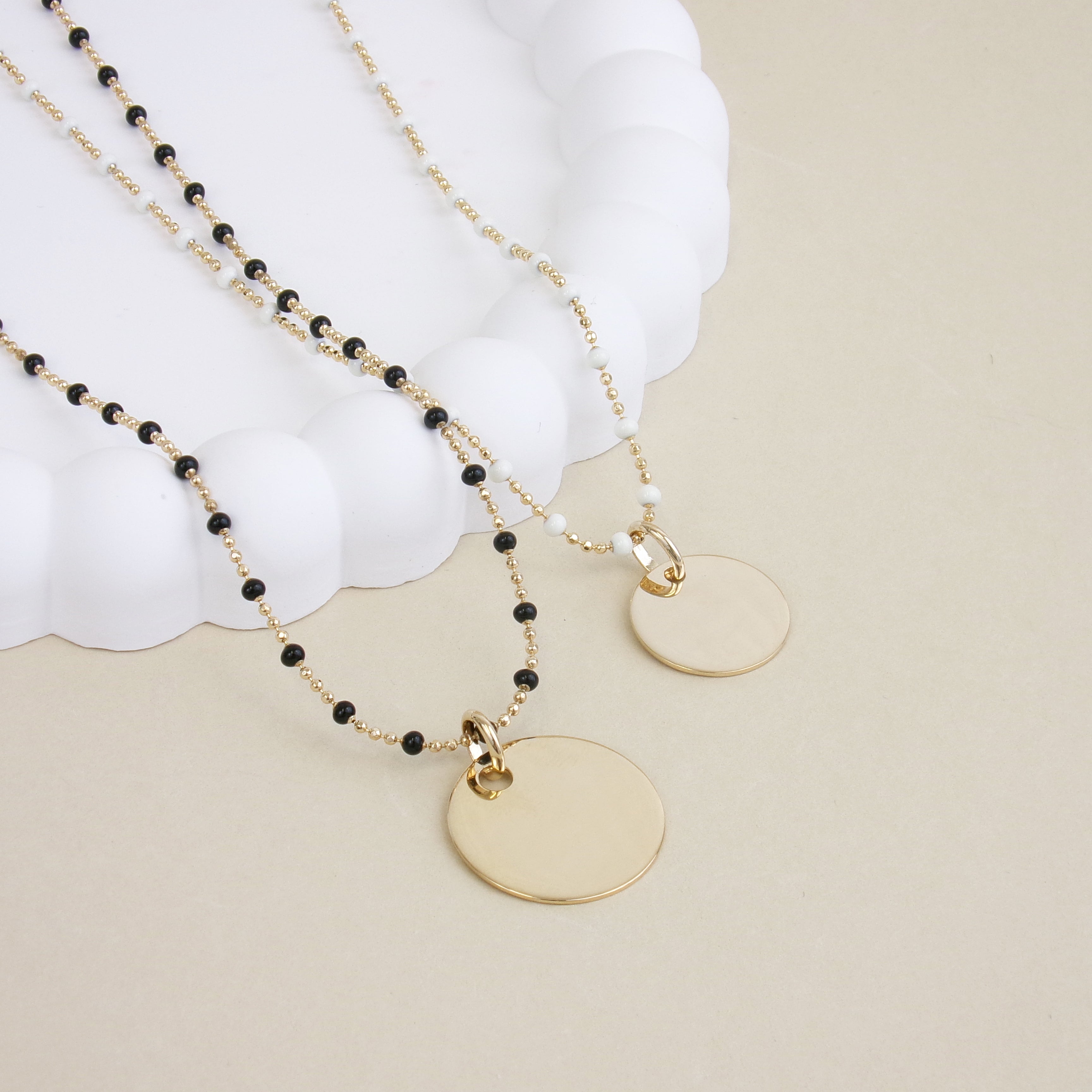 Lily-Rose black necklace and 19mm medal to engrave gold-plated