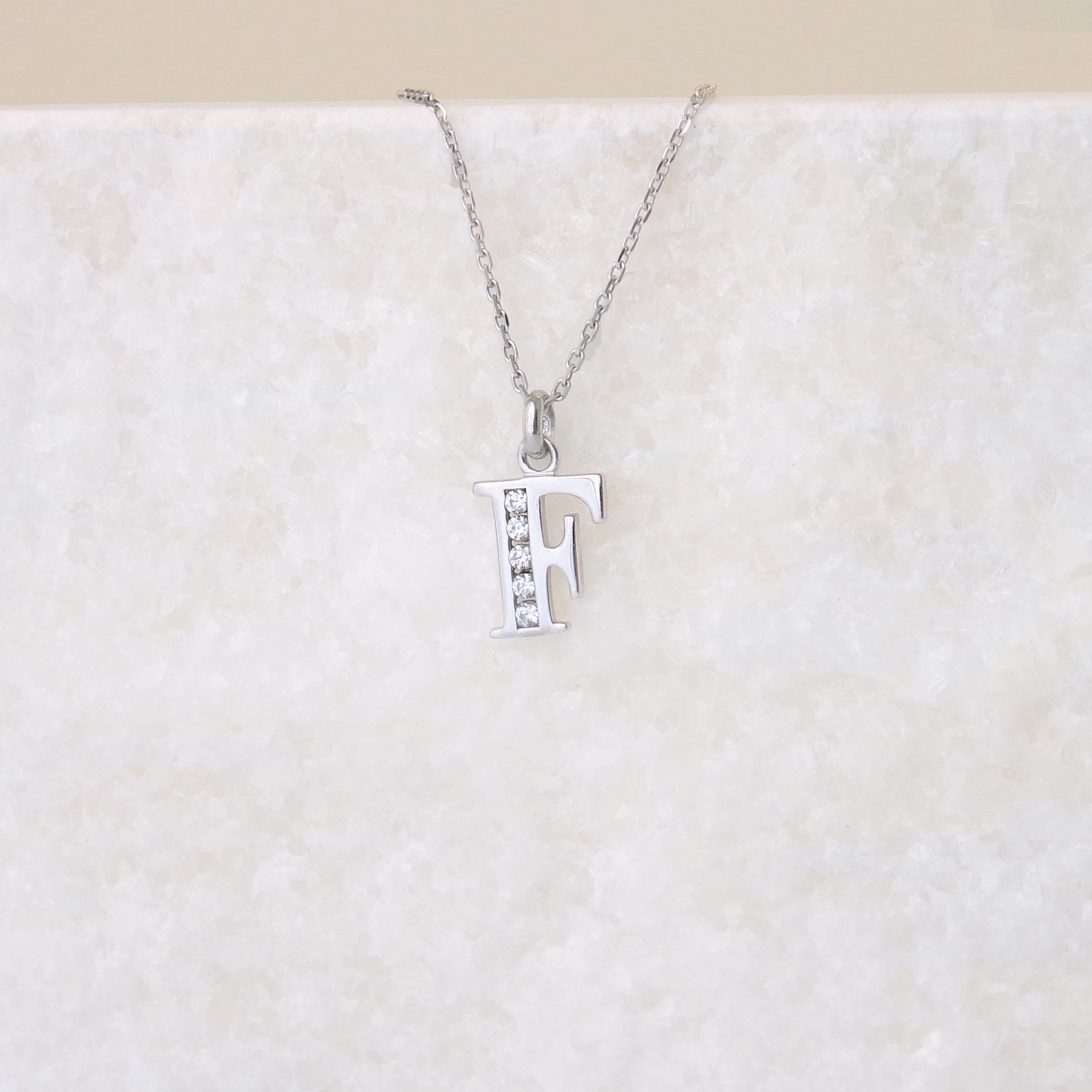 Pendentif Alphabet oxydes argent