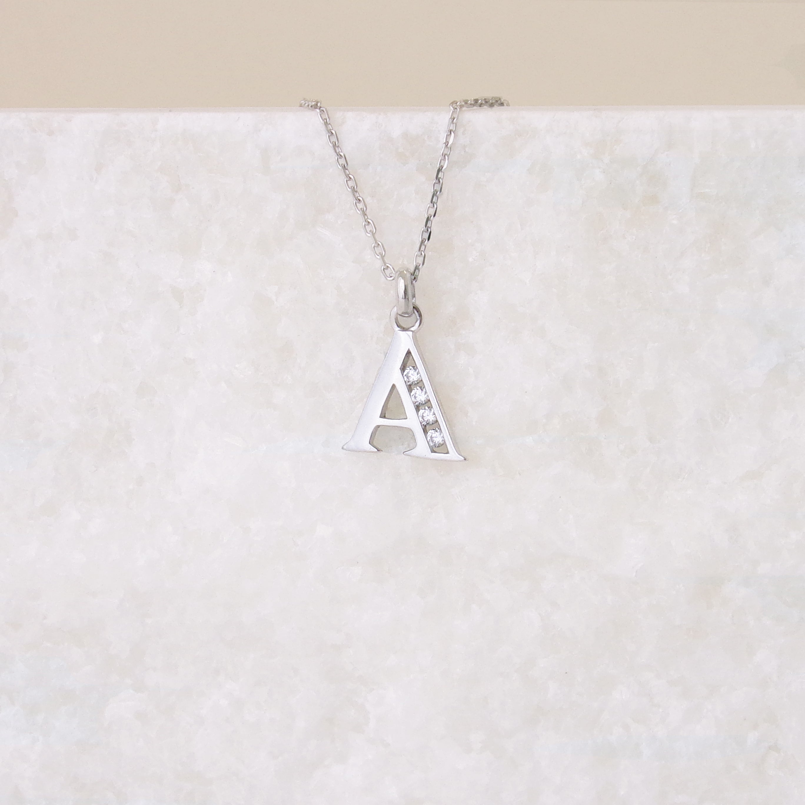 Pendentif Alphabet oxydes argent